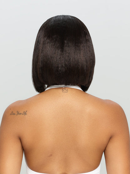 Sleek bob wig – mixed fibre blend for durability and comfort 